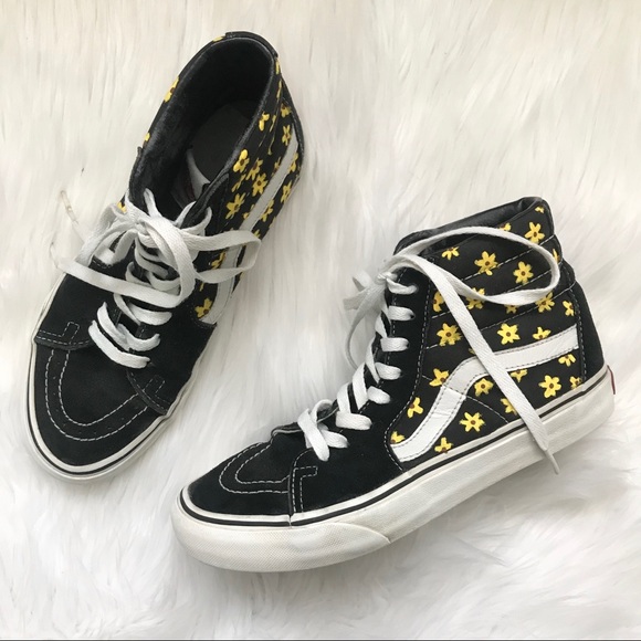custom daisy vans